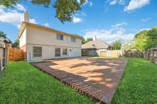 Building Photo - 5530 Imperial Grove Dr