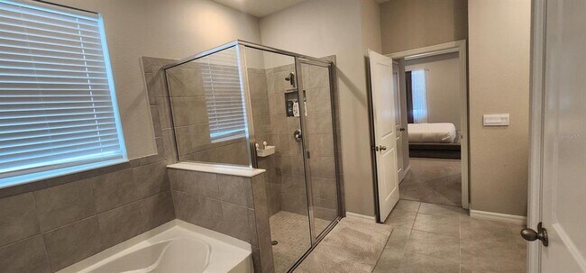 Building Photo - 16966 Oval Rum Dr