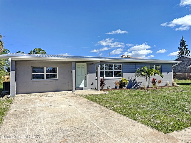 Building Photo - 124 Bermuda St