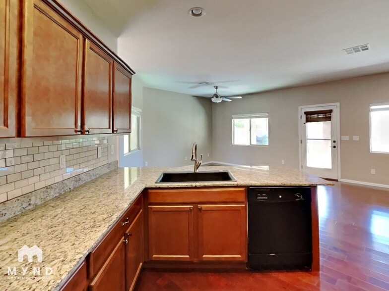 Building Photo - 8459 Spirit Vale Ave