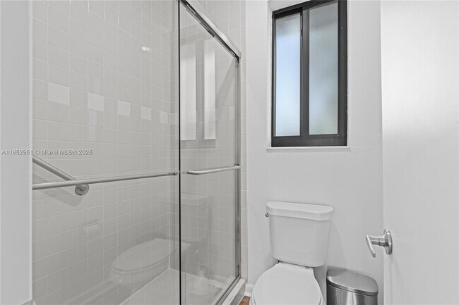 Building Photo - 4469 Luxemburg Ct