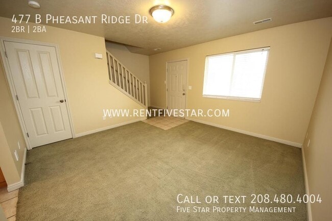 Building Photo - 477 B Pheasant Ridge Dr