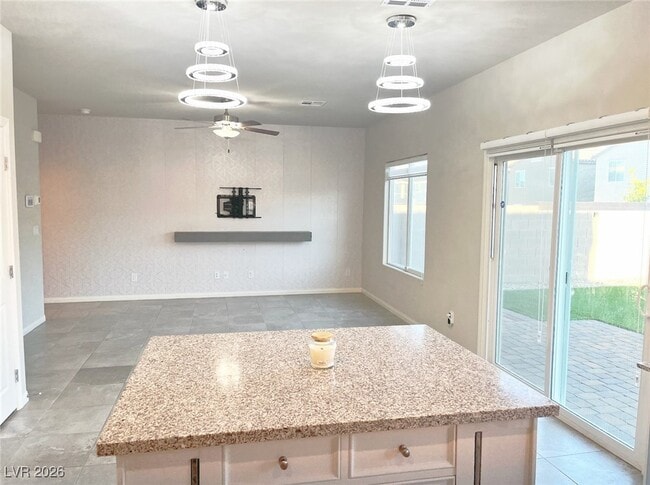 Building Photo - 4461 Lantern Point Ave