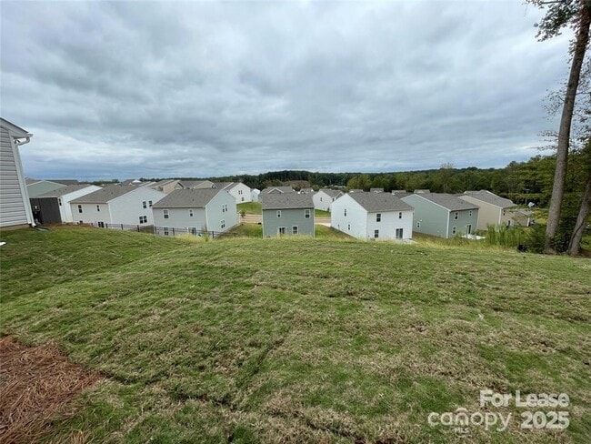 Building Photo - 354 Hollingswood Dr