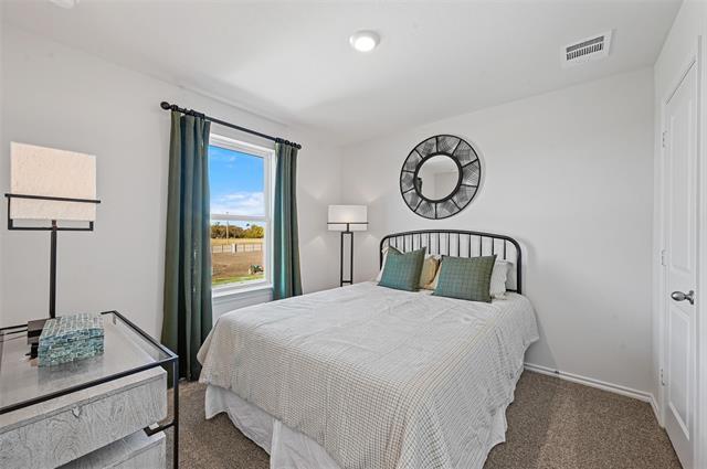 Building Photo - 302 Arbor Dr