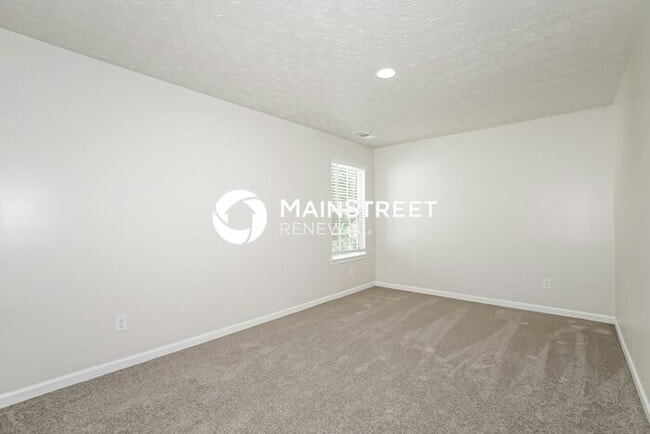 Building Photo - 4 Bedroom Pet-Friendly Home in ATLANTA, GA with Main Street Renewal