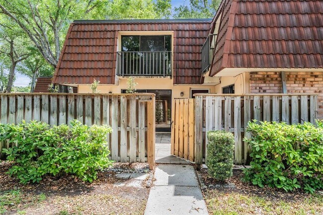 Building Photo - 2710 4th Ct