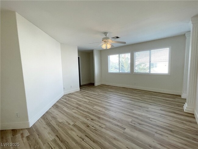 Building Photo - 7732 Crenshaw Way