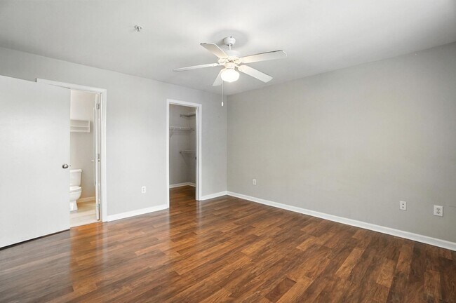 Building Photo - Minutes from UNCC Campus