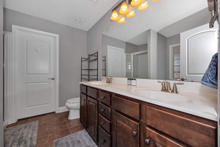 Building Photo - 314 Harbor Glen Dr SW