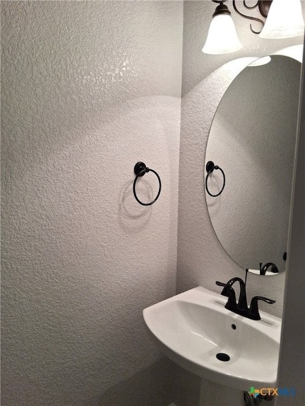 Building Photo - 2604 Green Giant Dr