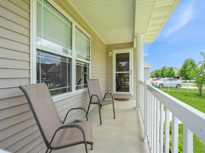 Building Photo - 2823 SW Reunion Dr