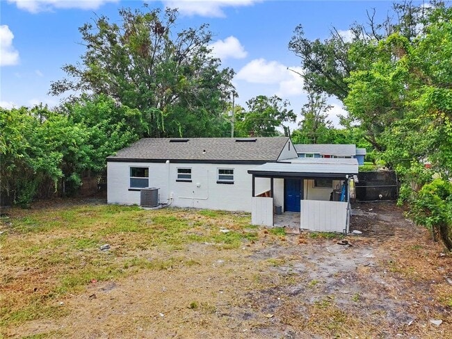 Building Photo - 2848 Harwood St
