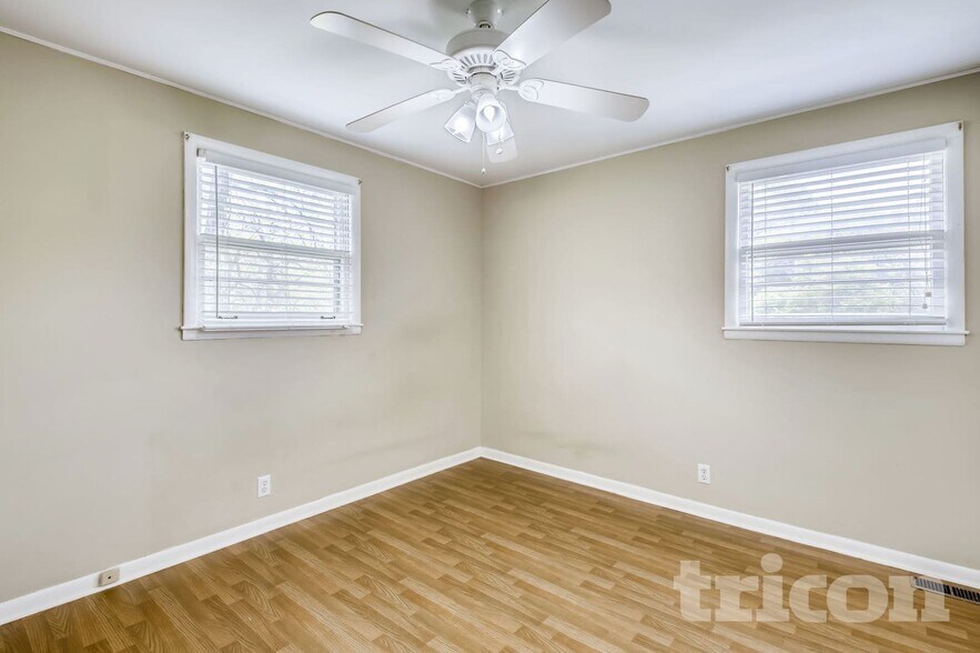 Building Photo - 217 Shevel Dr