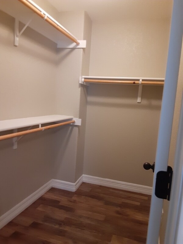 Building Photo - 106 Cornell Ave