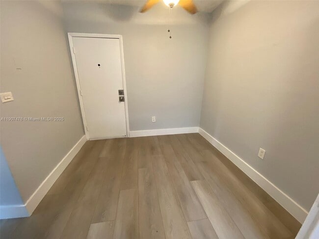 Building Photo - 1334 Alton Rd