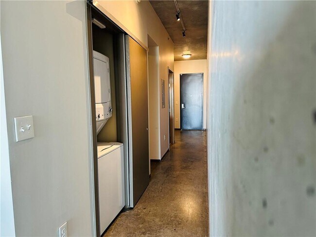 Building Photo - 480 John Wesley Dobbs Ave NE