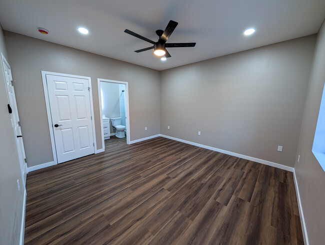 Master Bedroom with Walk-in closet - 4016 Josephine St