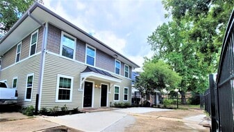 Building Photo - 3115 Cleburne St