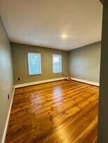 Building Photo - 69 Winchester St