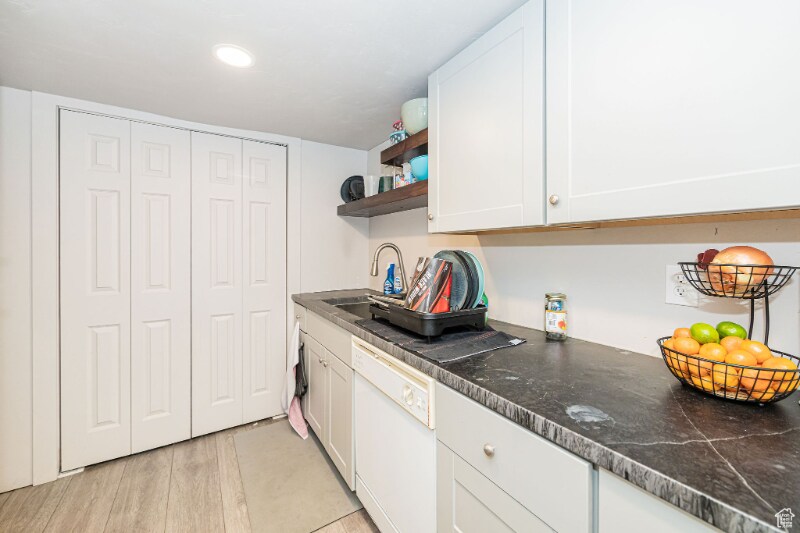 Building Photo - 1074 E 460 S St