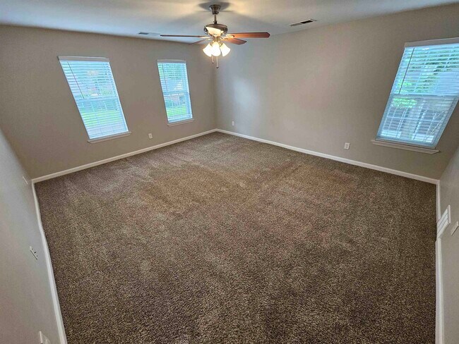 Building Photo - 2933 Billy Cross Dr