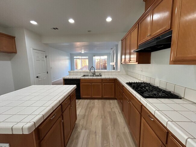 Building Photo - 5208 Harness Ct