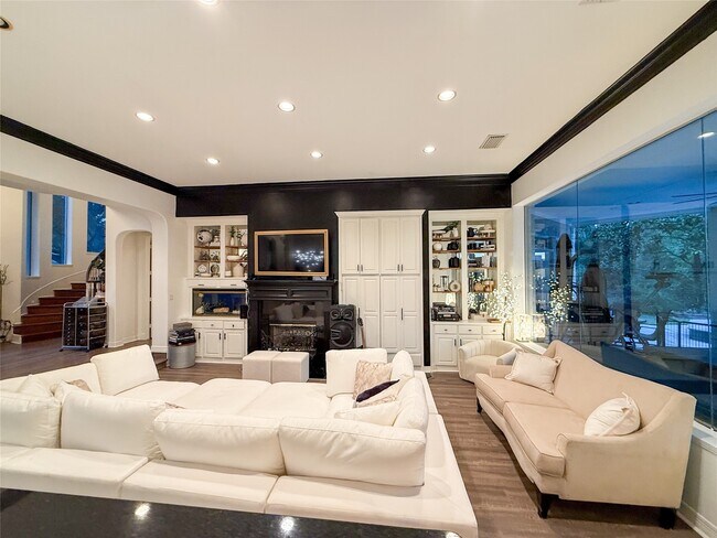 Building Photo - 15318 Beecham Dr