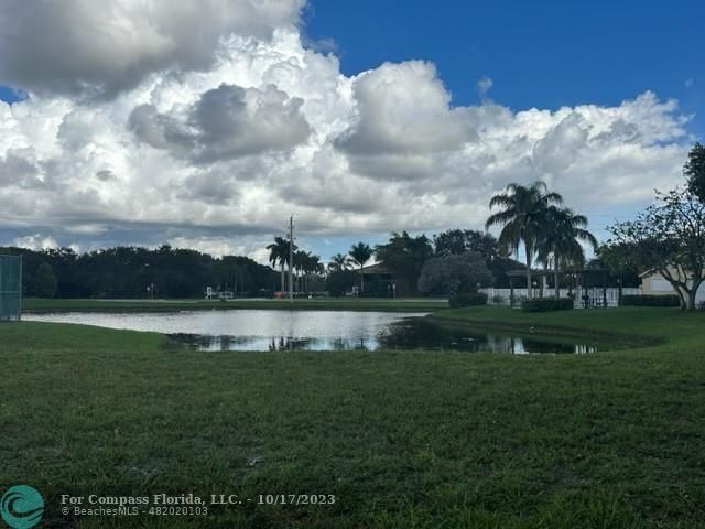 Building Photo - 12980 Vista Isles Dr
