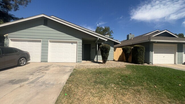 Building Photo - 2860 St Phillip Dr