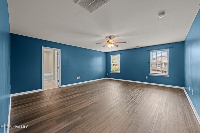 Building Photo - 305 Frida Rd