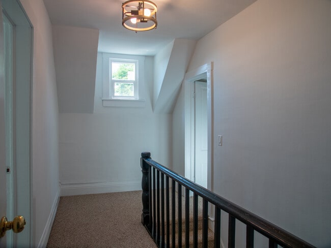 Building Photo - 22745 OR-240