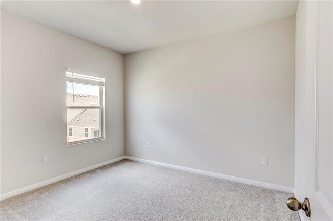 Building Photo - 133 Silverleaf Spur