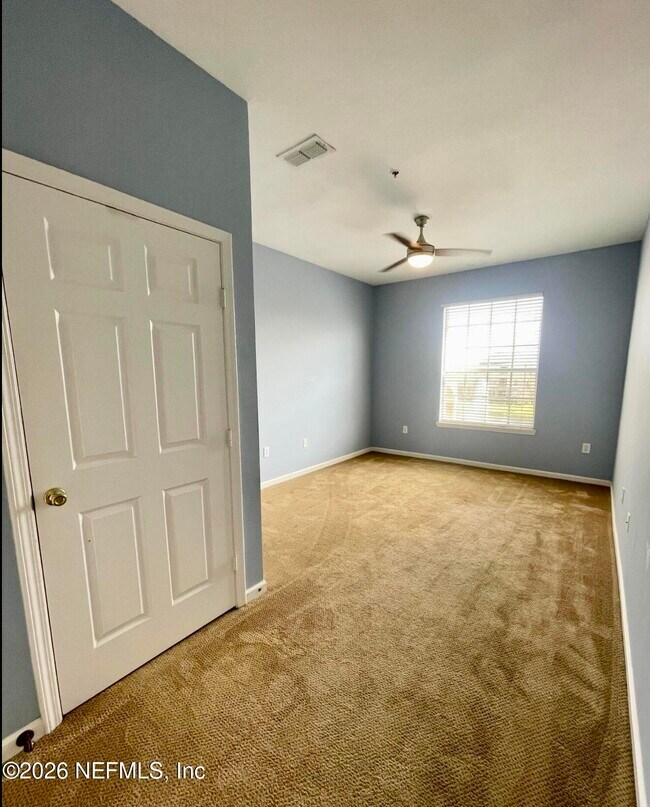 Building Photo - 7990 Baymeadows Rd