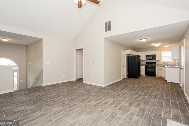 Building Photo - 458 Chase Marion Way