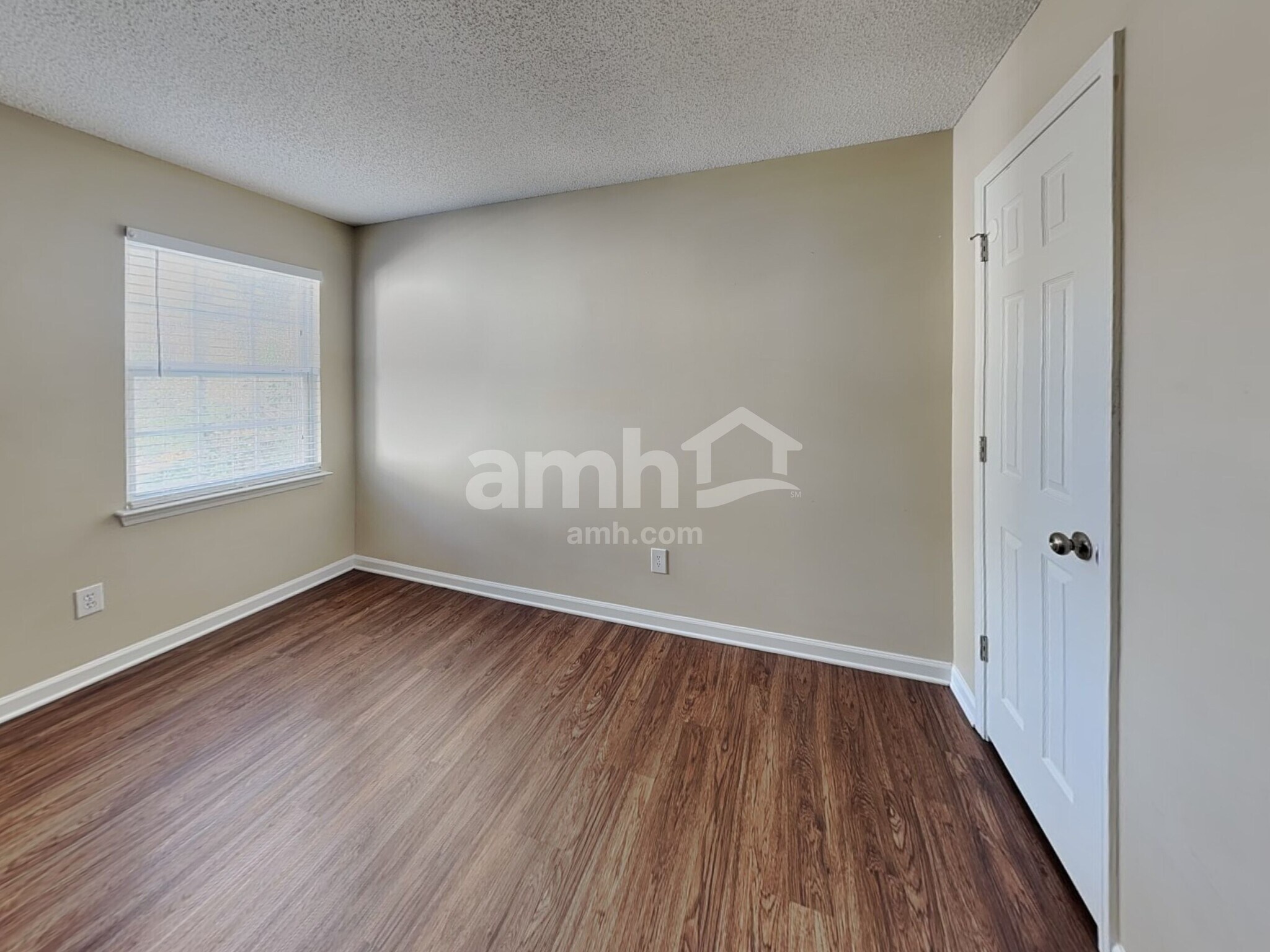 Building Photo - 2888 Shadow Brook Ct NW