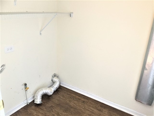 Building Photo - 625 Cary Woods Cir