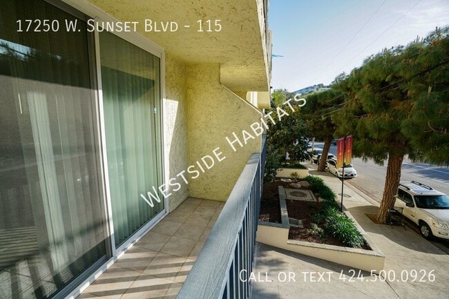 Building Photo - 17250 Sunset - Gorgeous, fully renovated b...