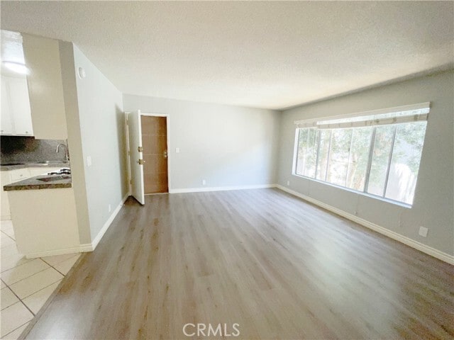 Building Photo - 13717 Chadron Ave