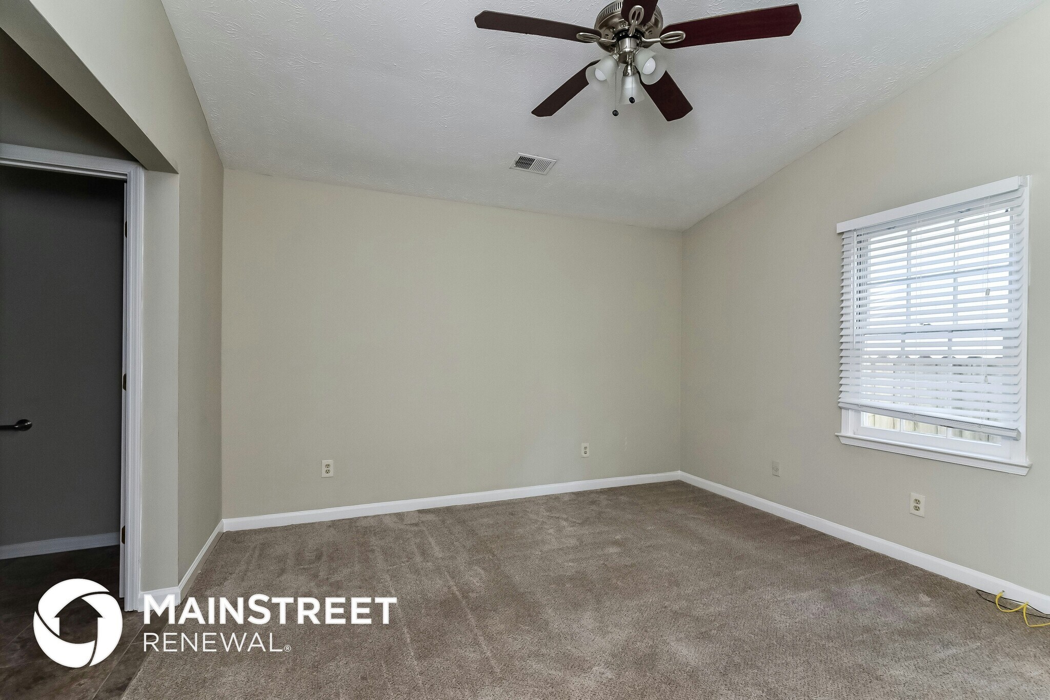 Building Photo - 2070 Corners Cir