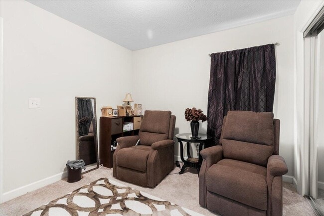 Building Photo - 676 Ventana Dr