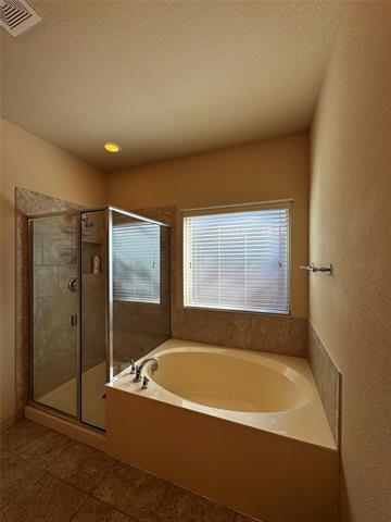 Building Photo - 2604 Triangle Leaf Dr