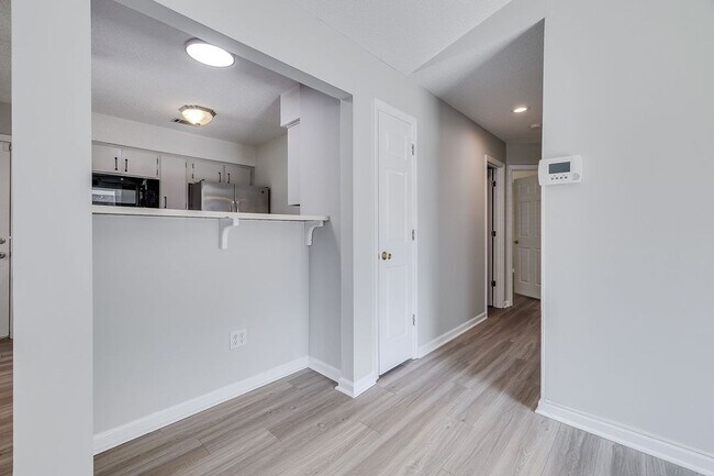 Building Photo - Spacious 3 Bedroom Home with Garage & Large Fenced Yard in Rincon