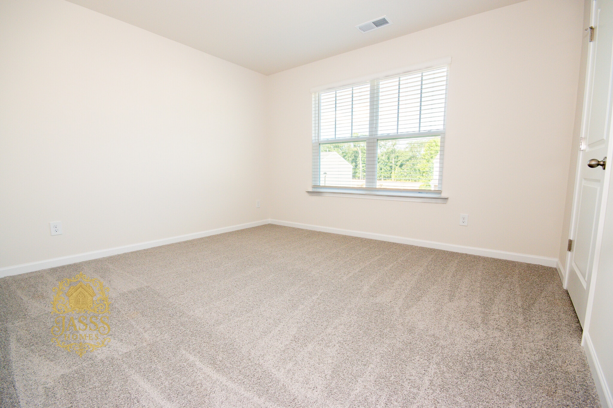Building Photo - 1361 Secrest Commons Dr