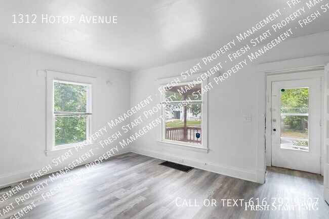 Building Photo - 1312 Hotop Ave