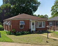 Building Photo - 8565 Lowell St