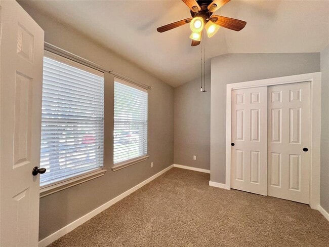 Building Photo - 1517 Big Thicket Dr