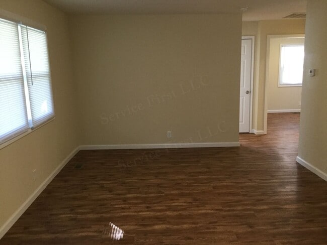 Building Photo - Two Bed House in Stockton, MO!  This house was gutted and rebuilt!  Everything is NEW!