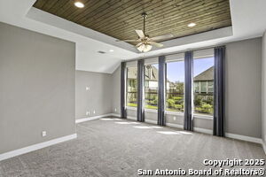 Building Photo - 3041 Bristow Pk