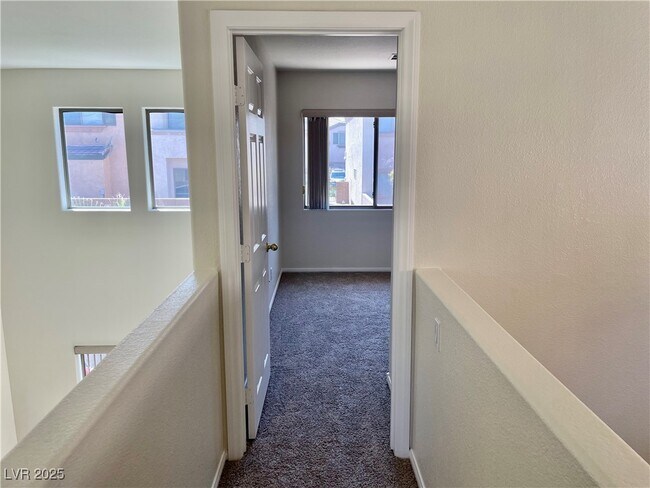 Building Photo - 8233 Strawberry Spring St